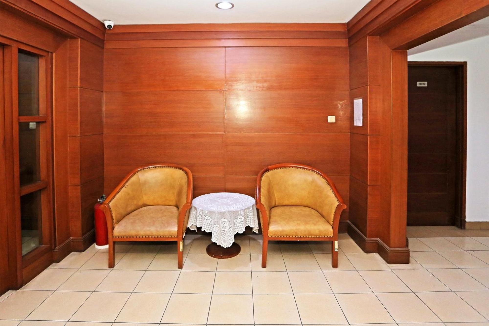 Collection O 91898 Series Hotel Kuningan ジャカルタ エクステリア 写真