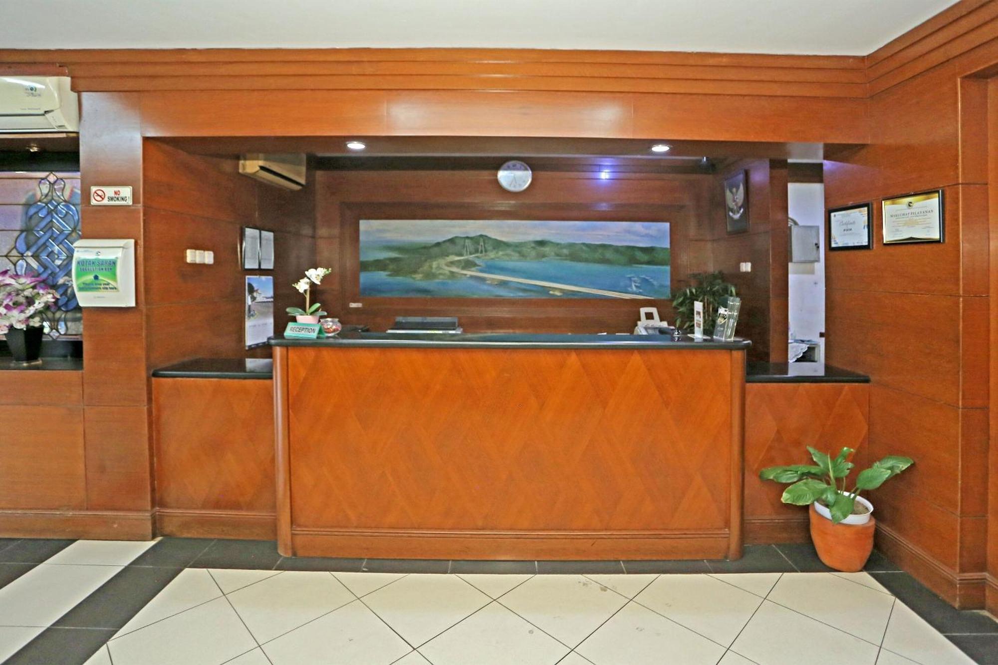 Collection O 91898 Series Hotel Kuningan ジャカルタ エクステリア 写真